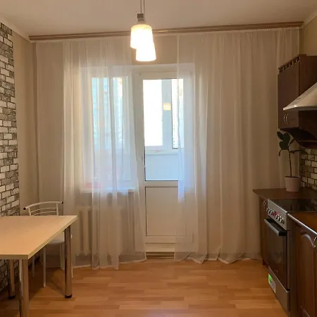 на григоренко 16 м позняки , 8этаж Apartman